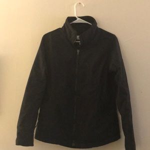 Black Columbia jacket with 2 pockets